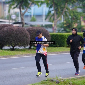 Runner Photo 8199331