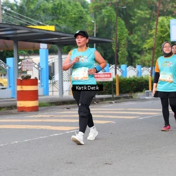 Runner Photo 8199364