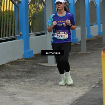 Runner Photo 8199375