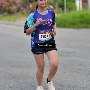 Runner Photo 8199389