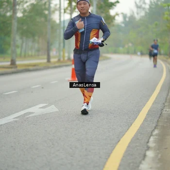 Runner Photo 8199472