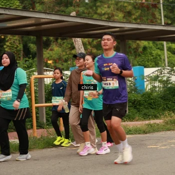 Runner Photo 8199478