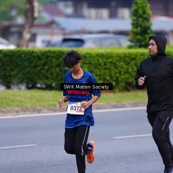Runner Photo 8199490