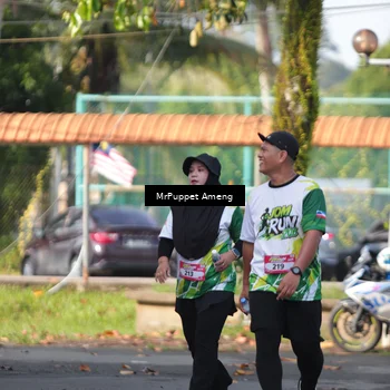 Runner Photo 8199511