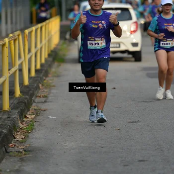 Runner Photo 8199639