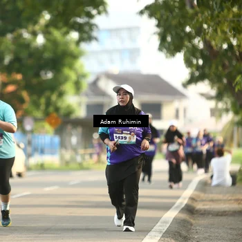 Runner Photo 8199905