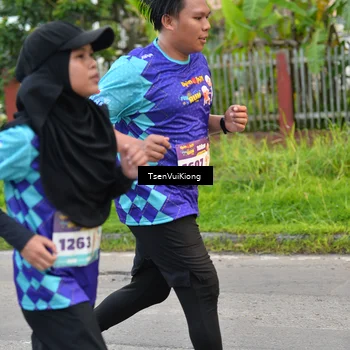 Runner Photo 8199997