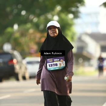 Runner Photo 8200025