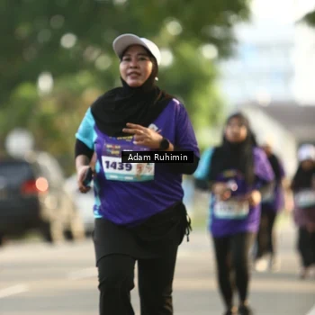 Runner Photo 8200037