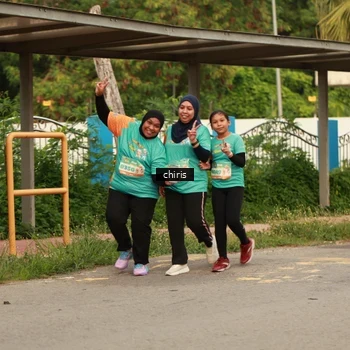 Runner Photo 8200046