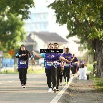 Runner Photo 8200048