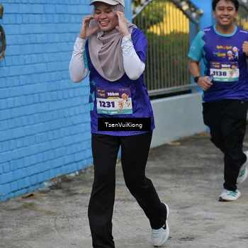 Runner Photo 8200079