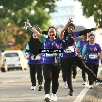 Runner Photo 8200080