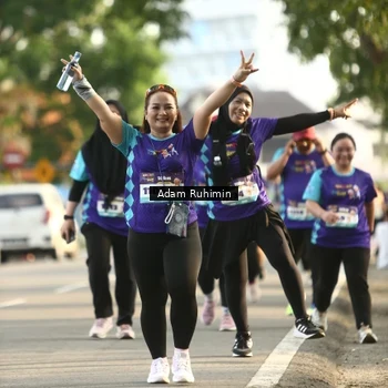 Runner Photo 8200081