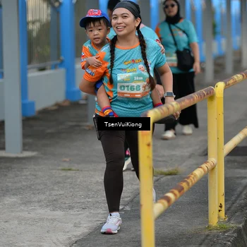 Runner Photo 8200086
