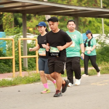 Runner Photo 8200090
