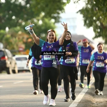 Runner Photo 8200100