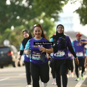 Runner Photo 8200130