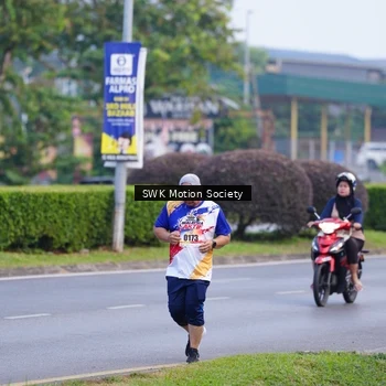 Runner Photo 8200144