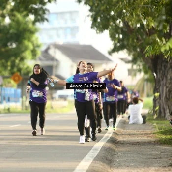 Runner Photo 8200159