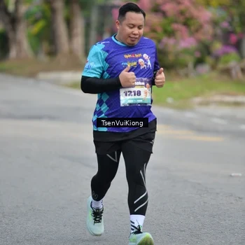 Runner Photo 8200175
