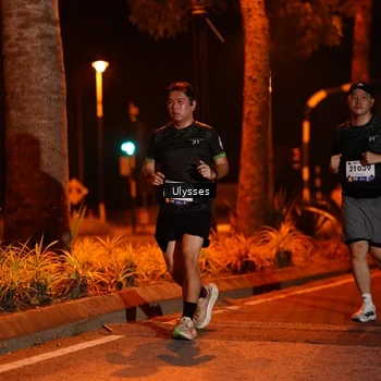 Runner Photo 8200194