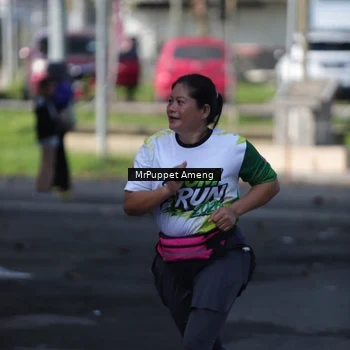 Runner Photo 8200196