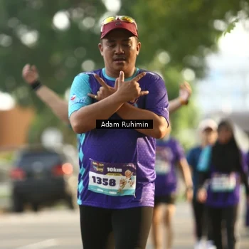 Runner Photo 8200198