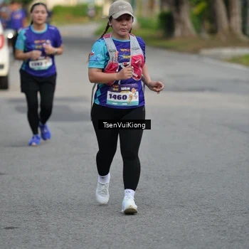 Runner Photo 8200202