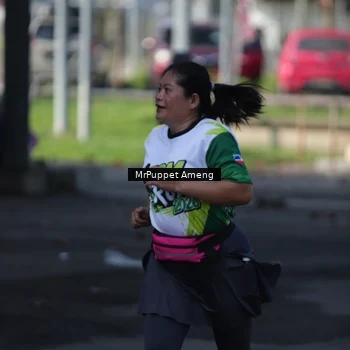 Runner Photo 8200211