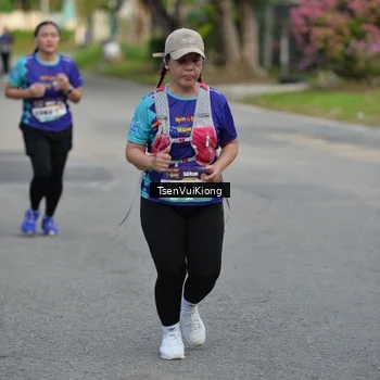 Runner Photo 8200219