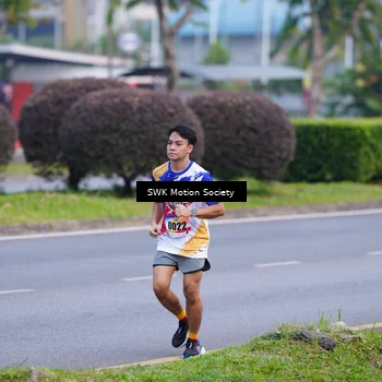 Runner Photo 8200240