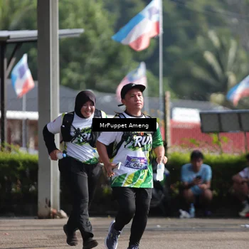Runner Photo 8200247