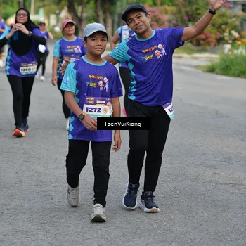 Runner Photo 8200259