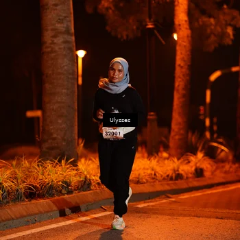 Runner Photo 8200297