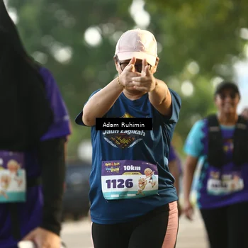 Runner Photo 8200323