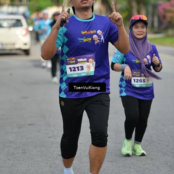 Runner Photo 8200381