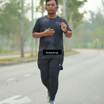 Runner Photo 8200385