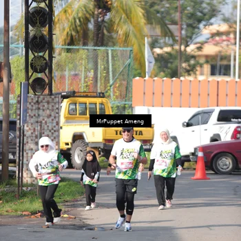 Runner Photo 8200392