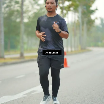 Runner Photo 8200395
