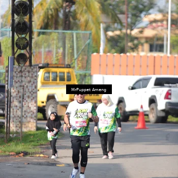Runner Photo 8200400