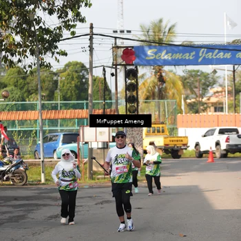 Runner Photo 8200414