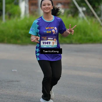 Runner Photo 8200423