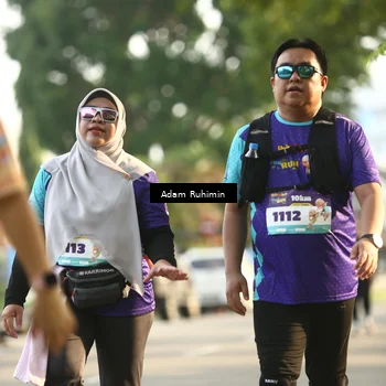 Runner Photo 8200428