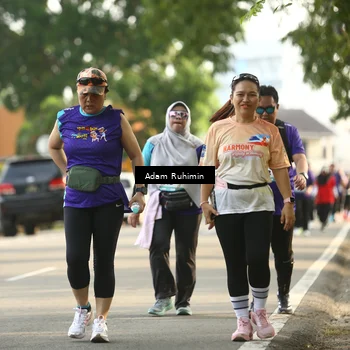 Runner Photo 8200431