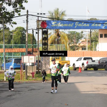 Runner Photo 8200441