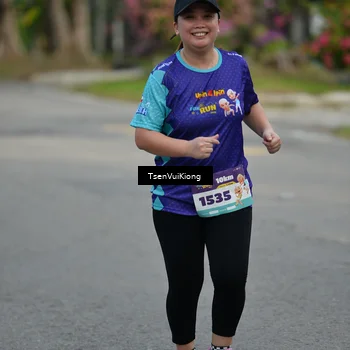 Runner Photo 8200447