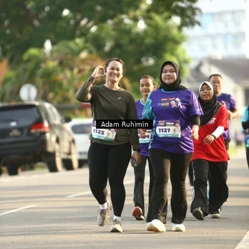 Runner Photo 8200457