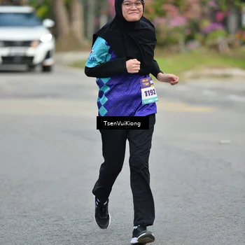 Runner Photo 8200463