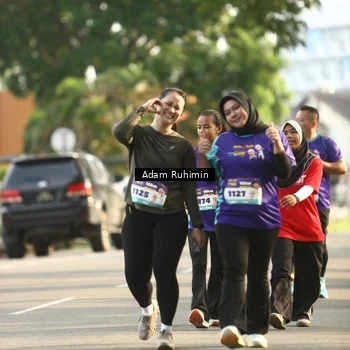 Runner Photo 8200466